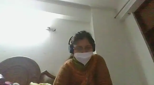 Snapshot of cutiecatty21 chatting on December 2024 02:13:01 PM cutiecatty21 online show from December 2024 02:13:01 PM