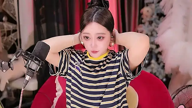Missy Nana21 online show from July 2026 04:16:01 PM