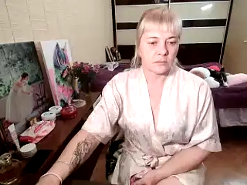 Lia Laguna77 online show from October 2025 12:47:01 PM