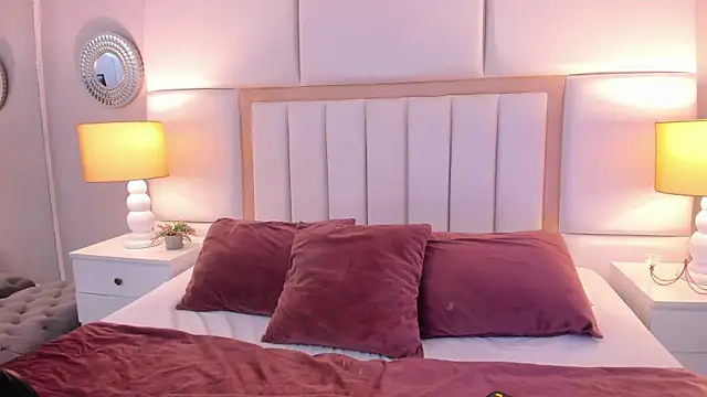 Snapshot of AmbarSantany chatting on January 2025 08:18:01 PM AmbarSantany online show from January 2025 08:18:01 PM