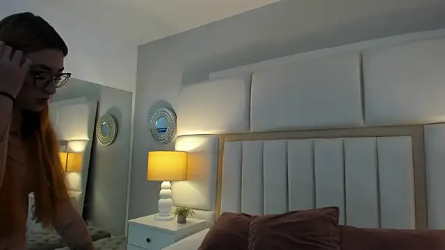 Snapshot of AmbarSantany chatting on January 2025 08:11:01 PM AmbarSantany online show from January 2025 08:11:01 PM