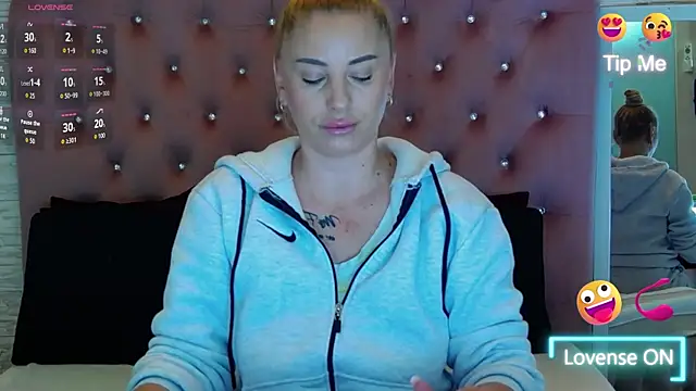 KikiSweet08 online show from December 2025 05:13:01 AM