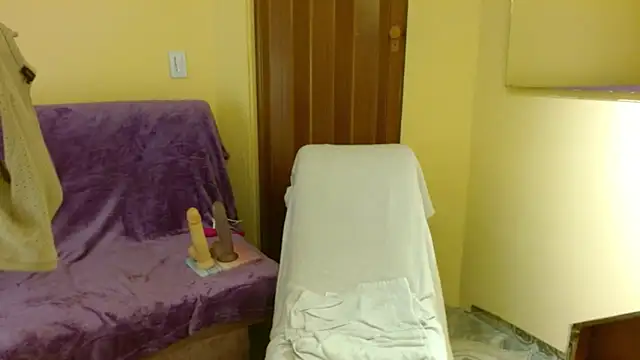 lilimini032 online show from February 2025 10:30:02 PM