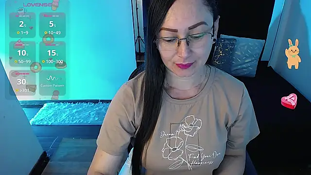 Snapshot of milly_sanchez chatting on April 2026 09:56:02 PM milly sanchez online show from April 2026 09:56:02 PM