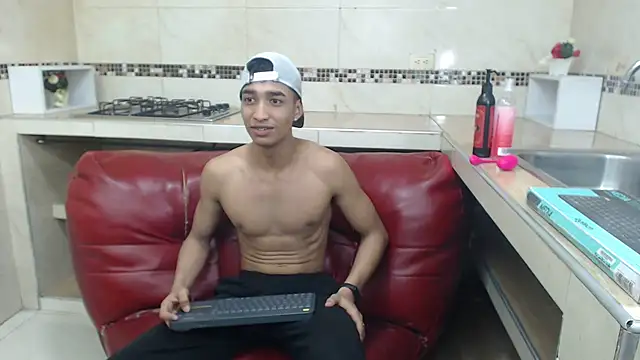 jose sexycumm online show from January 2025 09:04:02 PM