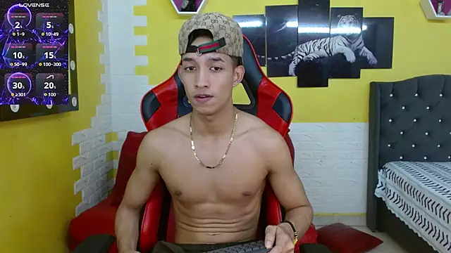 jose sexycumm online show from October 2025 08:43:01 PM
