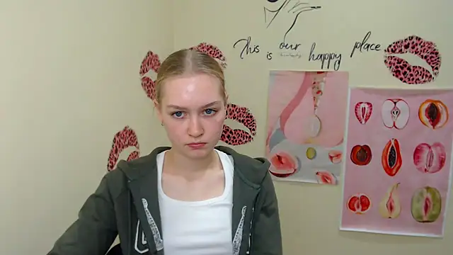 MademoiselleCl online show from January 2025 09:33:02 AM