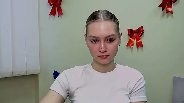 MademoiselleCl online show from February 2025 07:42:02 AM