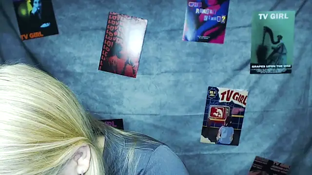 MademoiselleCl online show from October 2025 11:18:01 AM