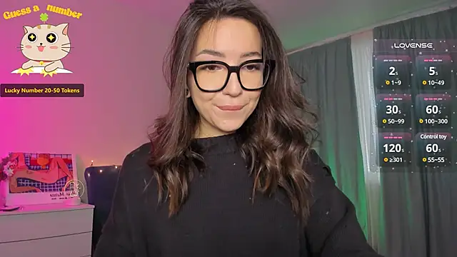 Oh My Dianee online show from December 2024 08:20:01 AM