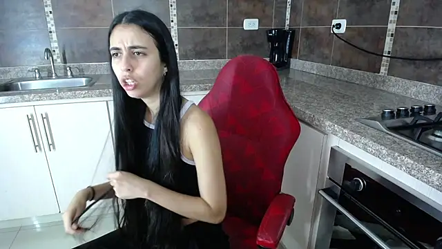 anna alvarez online show from January 2025 11:48:02 AM