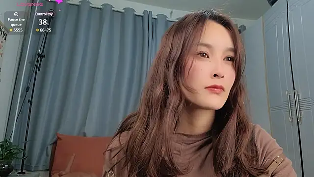 Youth3  online show from January 2025 01:02:01 PM