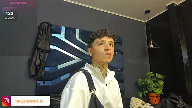 Snapshot of Ian_Castillo_ chatting on January 2026 11:26:02 AM Ian Castillo online show from January 2026 11:26:02 AM