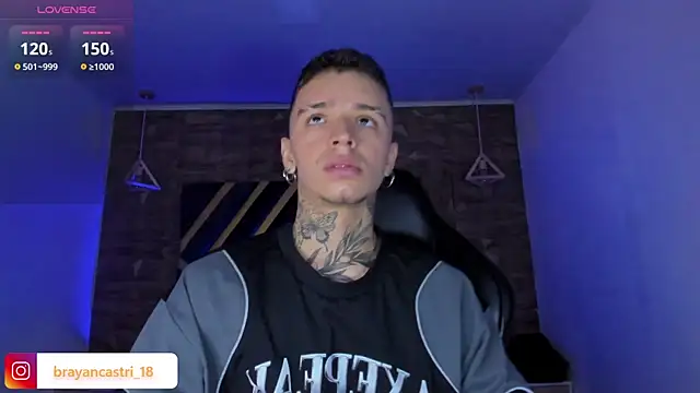 Snapshot of Ian_Castillo_ chatting on April 2026 11:27:01 AM Ian Castillo online show from April 2026 11:27:01 AM