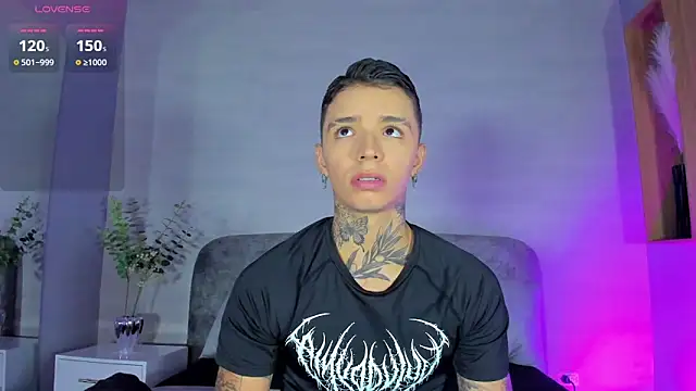 Snapshot of Ian_Castillo_ chatting on June 2026 11:19:02 AM Ian Castillo online show from June 2026 11:19:02 AM