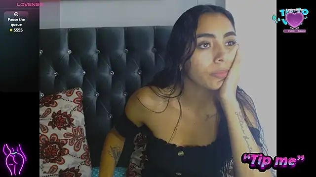 AntonellaAndNoah online show from January 2025 03:39:01 PM