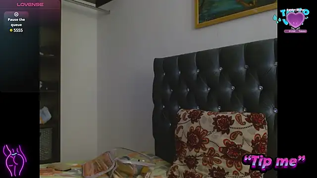 AntonellaAndNoah online show from January 2025 07:59:02 PM