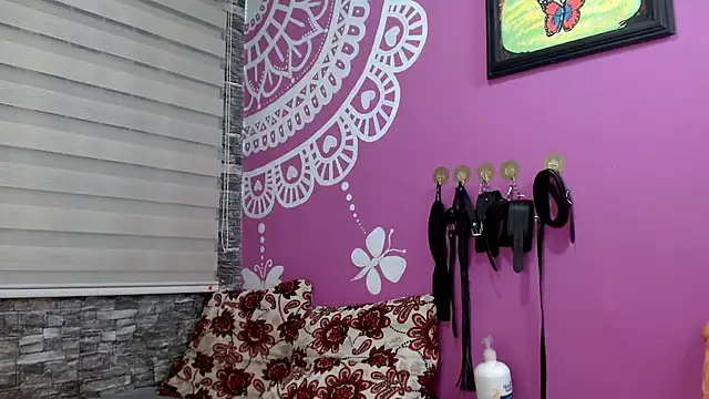 AntonellaAndNoah online show from February 2026 05:23:02 AM