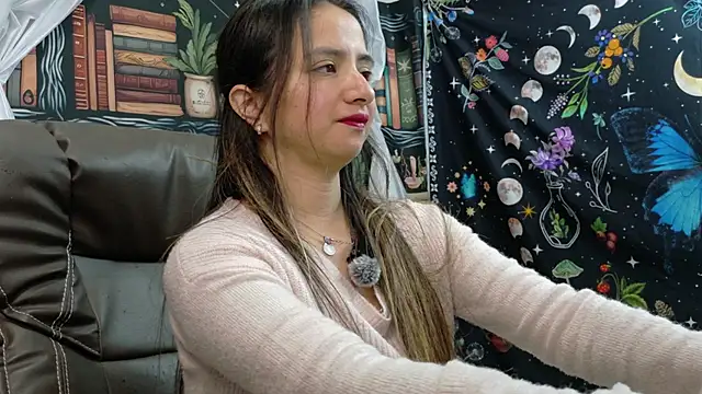julietta   jackson online show from May 2026 02:27:02 AM