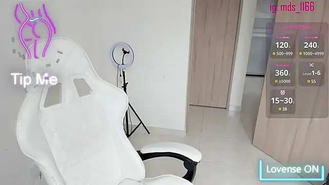 Mia adams66 online show from January 2025 05:46:01 PM