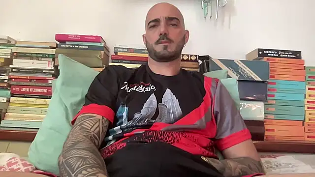 Snapshot of alessandromori91 chatting on April 2026 03:37:02 PM alessandromori91 online show from April 2026 03:37:02 PM