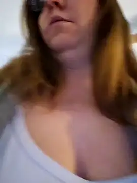 Snapshot of MsShelby40 chatting on January 2025 05:17:01 PM MsShelby40 online show from January 2025 05:17:01 PM