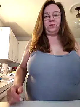 Snapshot of MsShelby40 chatting on February 2025 09:20:02 PM MsShelby40 online show from February 2025 09:20:02 PM