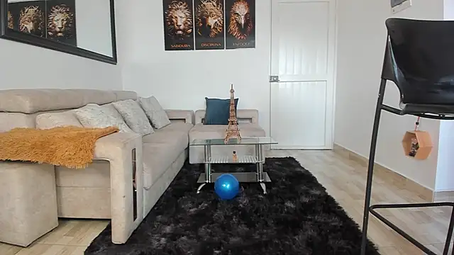 smit hot sr online show from March 2025 07:39:01 PM