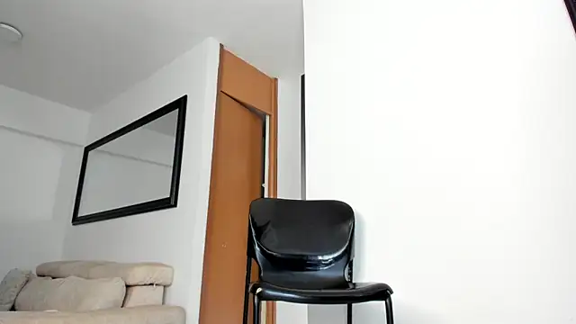 smit hot sr online show from April 2026 04:50:02 PM