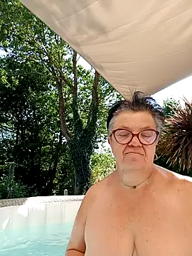 Vandeae44 online show from July 2026 04:22:01 PM