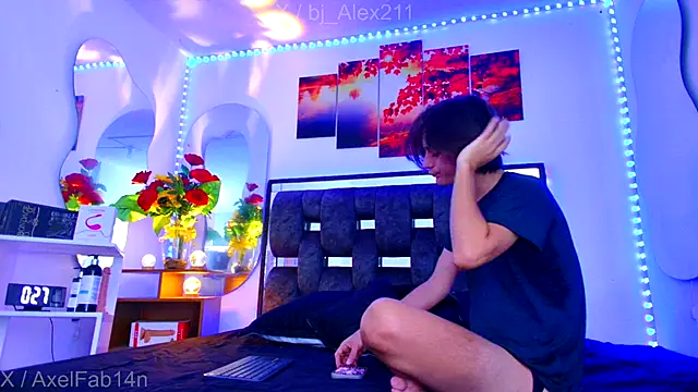 Alex and Fabian online show from September 2025 07:39:01 PM