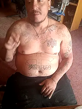 wilsons12 online show from April 2026 07:15:02 PM