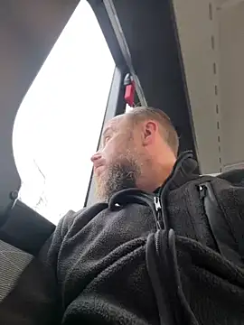 FROL83 online show from April 2026 05:45:02 AM