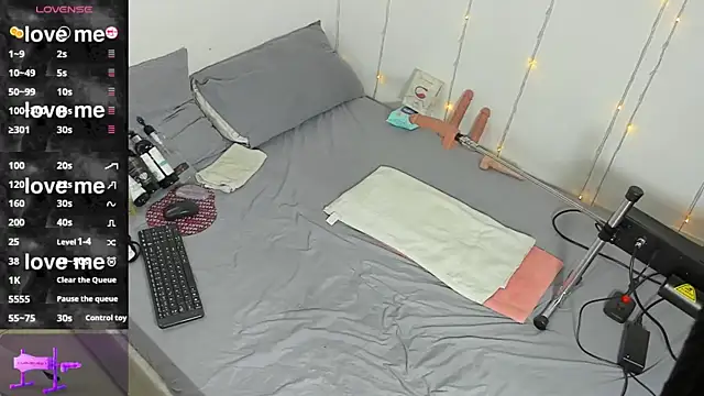 Benjamin Buster online show from October 2025 06:42:02 AM