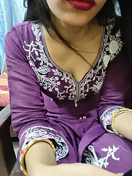 Snapshot of priya_sharma02 chatting on May 2026 11:17:02 AM priya sharma02 online show from May 2026 11:17:02 AM