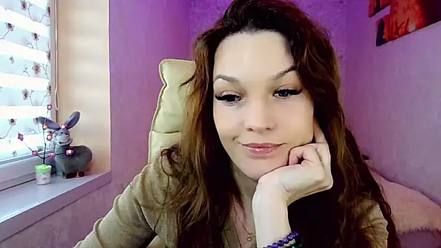 impossibleluna online show from April 2026 03:39:01 PM