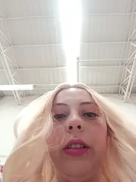 madelaine- online show from February 2026 06:25:01 PM