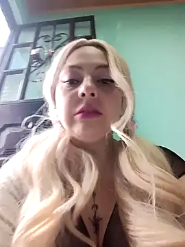 madelaine- online show from April 2026 09:39:33 PM