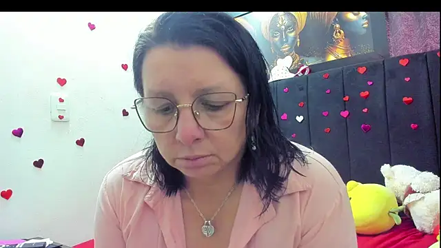 Evaaross 2345 online show from February 2026 04:03:02 PM