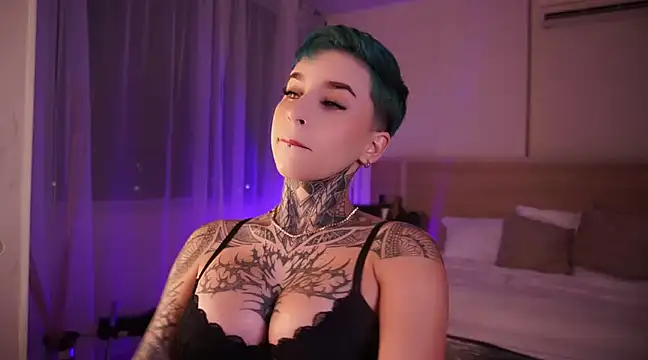 AliceShazaham  online show from December 2024 05:42:01 AM