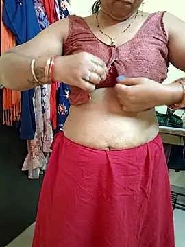 Snapshot of PayalSharmahot143 chatting on June 2026 03:46:01 AM PayalSharmahot143 online show from June 2026 03:46:01 AM