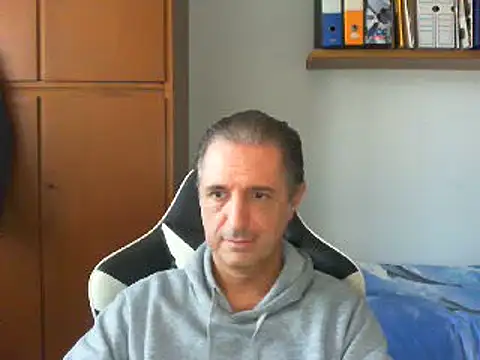 lliuk70mi online show from December 2024 02:37:02 PM