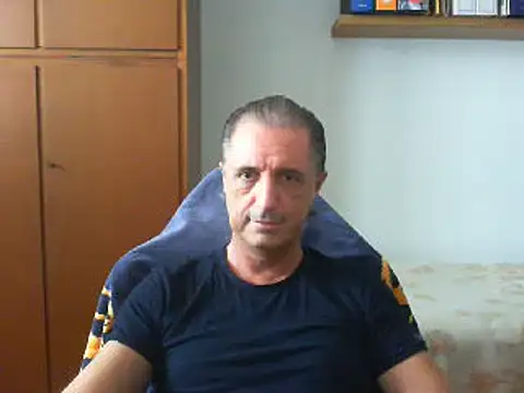 lliuk70mi online show from September 2025 01:35:02 PM