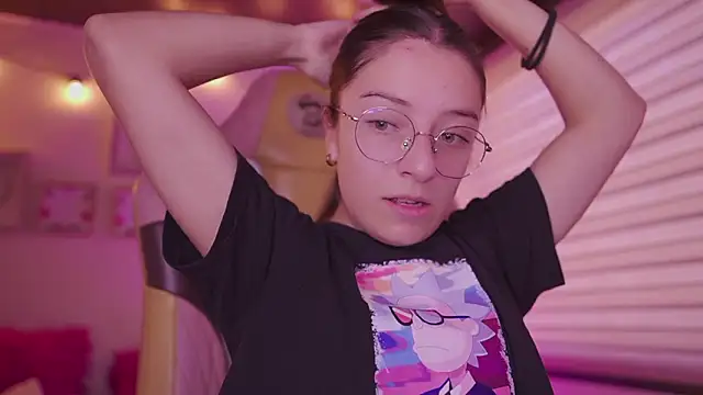 milly kenner online show from February 2026 05:50:01 PM