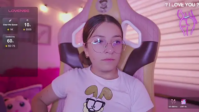 milly kenner online show from March 2026 07:31:01 PM