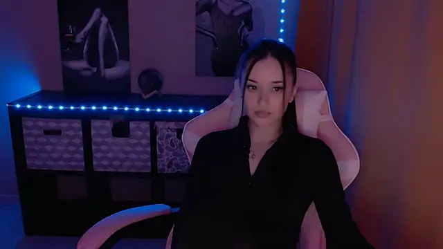 AlisaLink online show from February 2025 06:59:01 PM