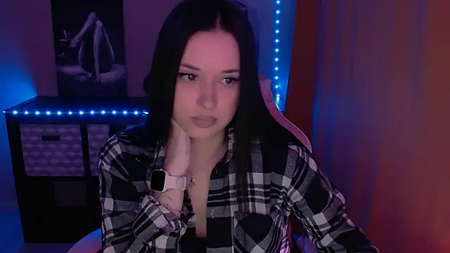 AlisaLink online show from March 2025 03:24:02 PM