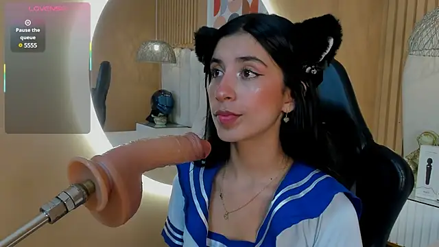 zia cooper online show from February 2025 06:43:02 PM