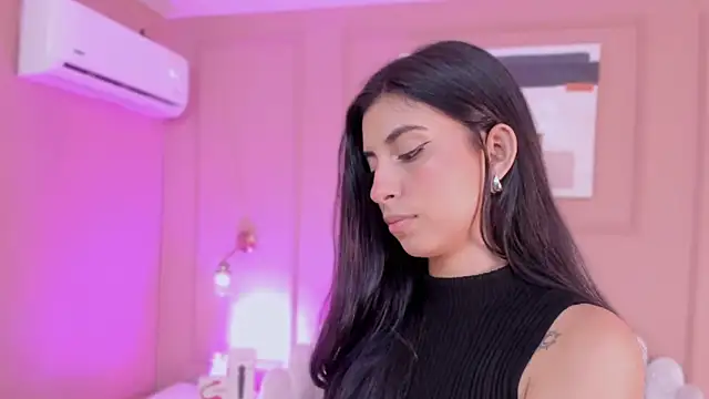 zia cooper online show from February 2026 06:48:01 PM