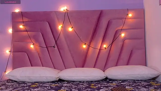 littleebonymommy online show from January 2026 08:56:01 PM